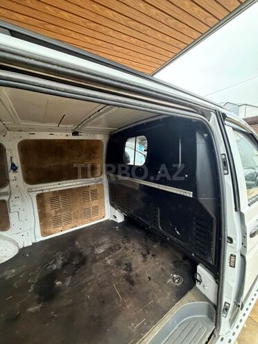 Mercedes Vito-16