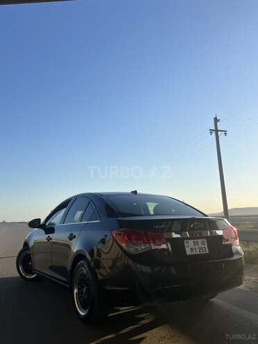 Chevrolet Cruze-5