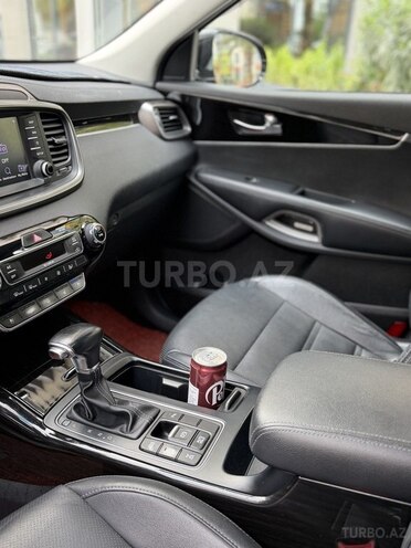 Kia Sorento-5
