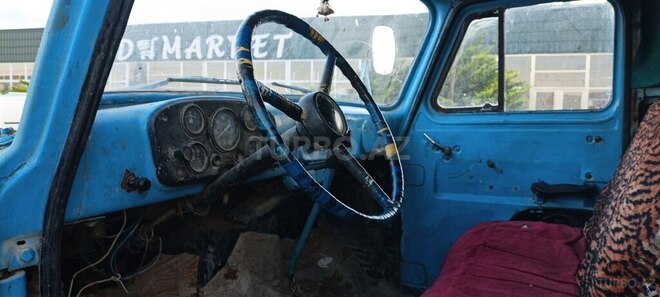 GAZ 53-8