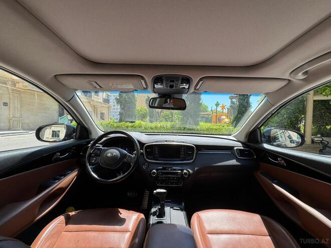 Kia Sorento-15