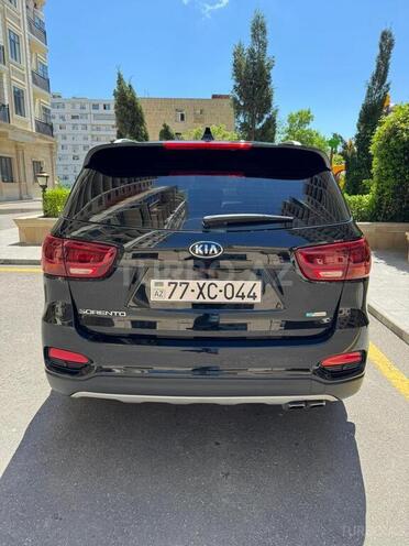 Kia Sorento-3