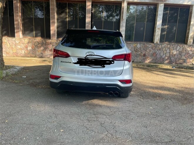 Hyundai Santa Fe-2