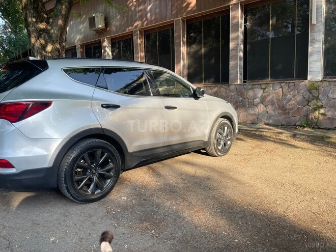 Hyundai Santa Fe-3