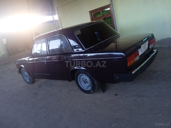 LADA (VAZ) 2107-5