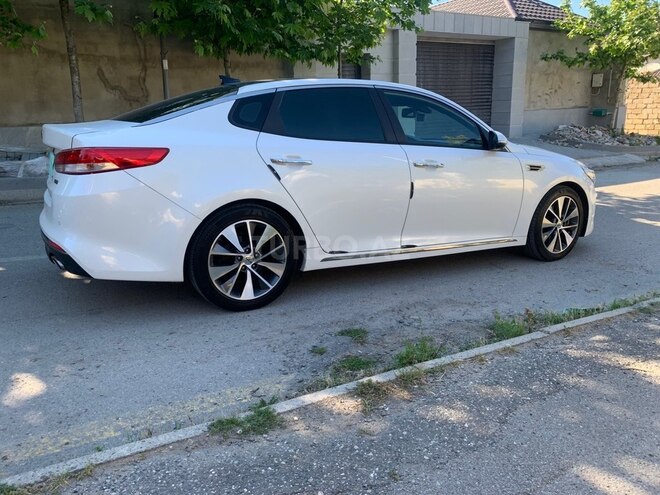 Kia K5-7