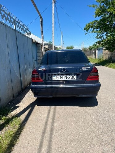 Mercedes C 180-2
