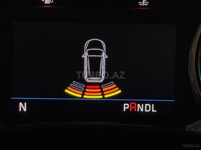 Chevrolet Equinox-7
