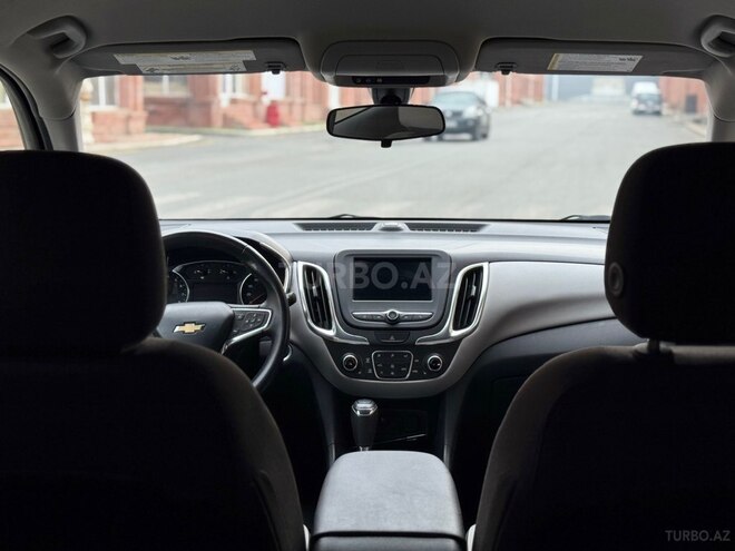 Chevrolet Equinox-8