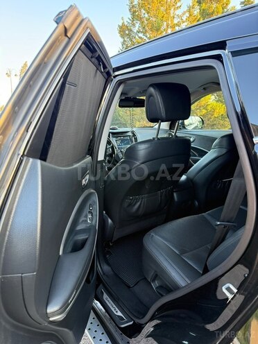 Hyundai Santa Fe-11