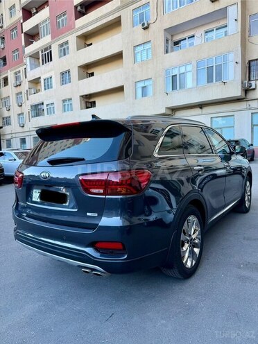 Kia Sorento-2