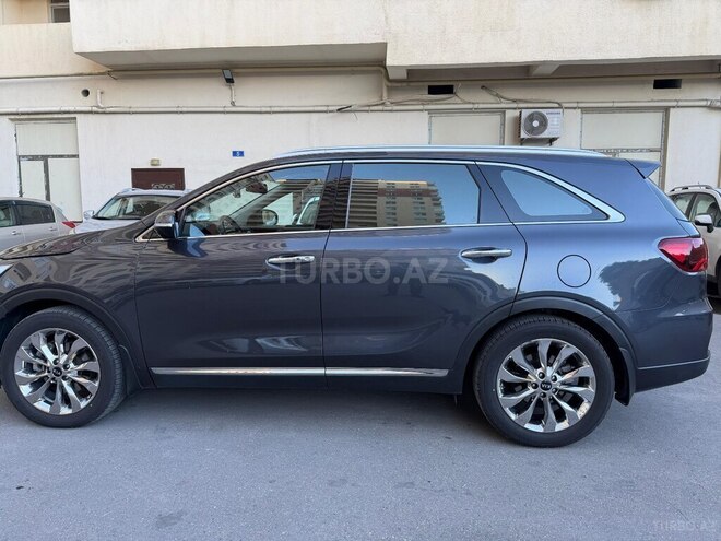 Kia Sorento-6