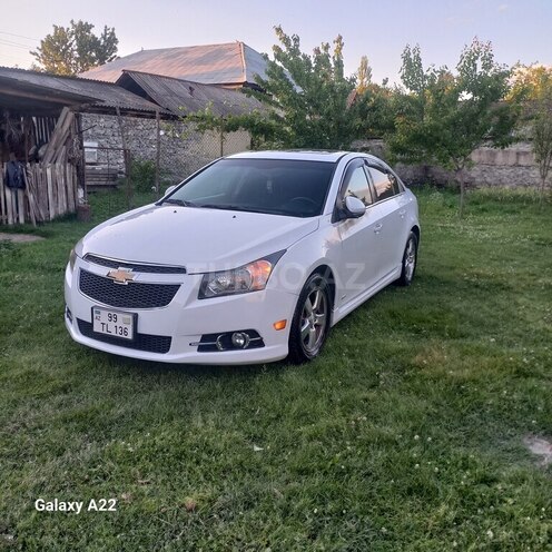 Chevrolet Cruze-4