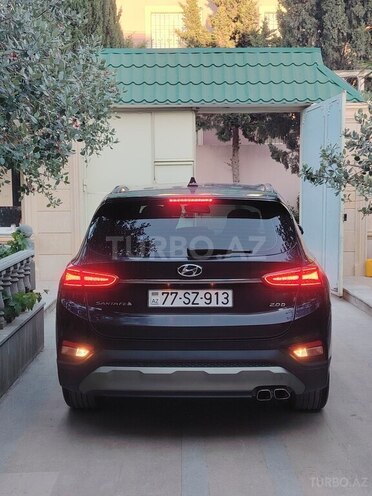 Hyundai Santa Fe-2