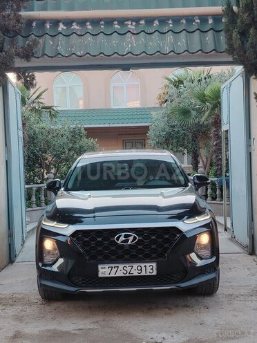 Hyundai Santa Fe-1