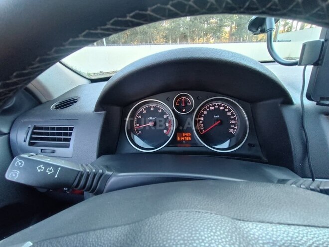 Opel Astra-4