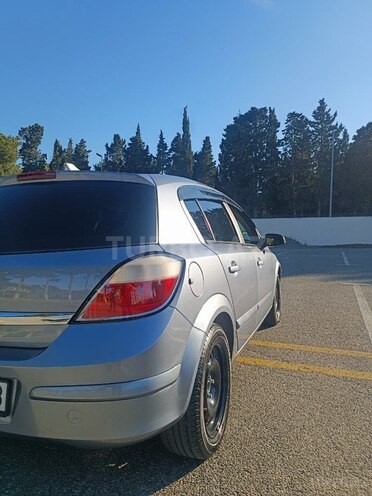 Opel Astra-7