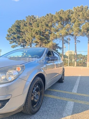 Opel Astra-10