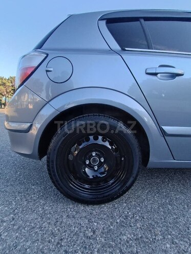 Opel Astra-12