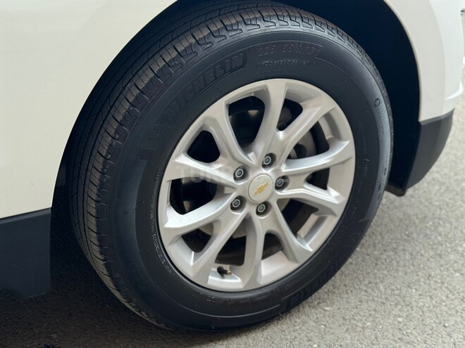 Chevrolet Equinox-11