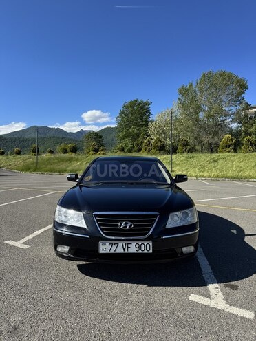 Hyundai Sonata-1