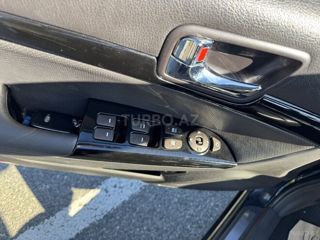 Hyundai Sonata-9