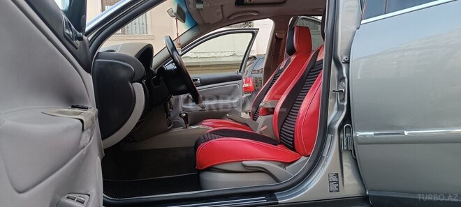 Volkswagen Passat-11