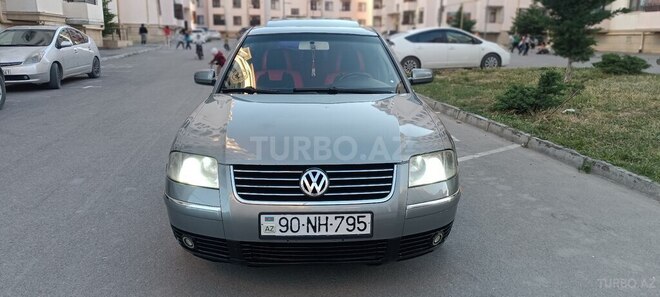 Volkswagen Passat-10