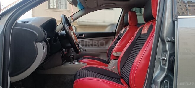 Volkswagen Passat-18
