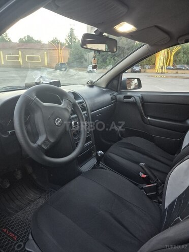 Opel Astra-7