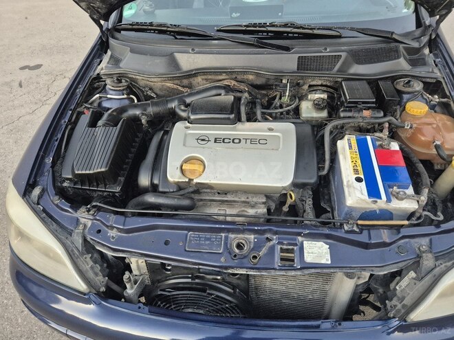 Opel Astra-12