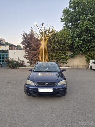 Opel Astra-2
