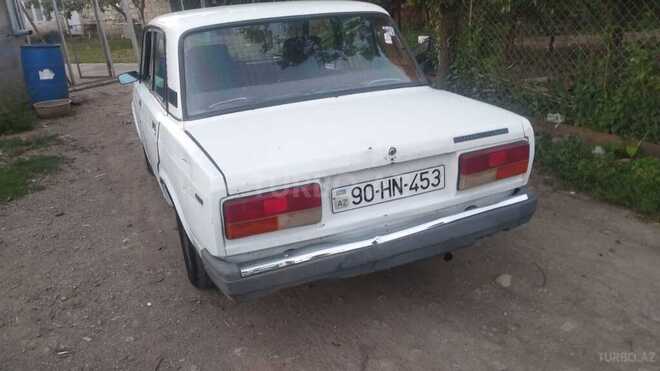 LADA (VAZ) 2107-21