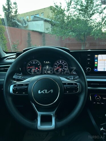 Kia K5-5