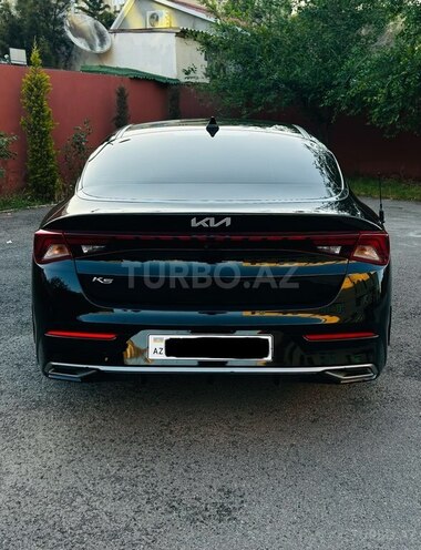 Kia K5-4