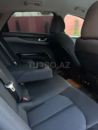 Kia K5-10