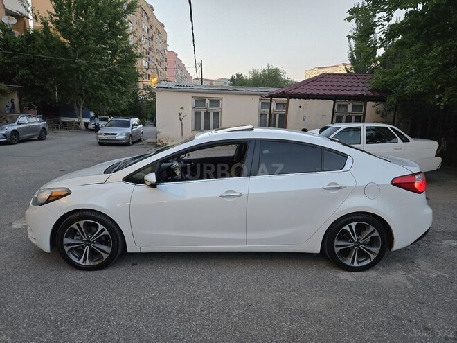 Kia Forte-10