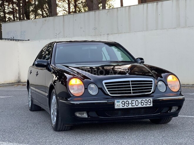 Mercedes E 240-14