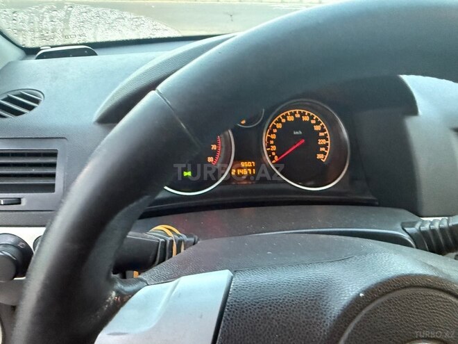 Opel Astra-9