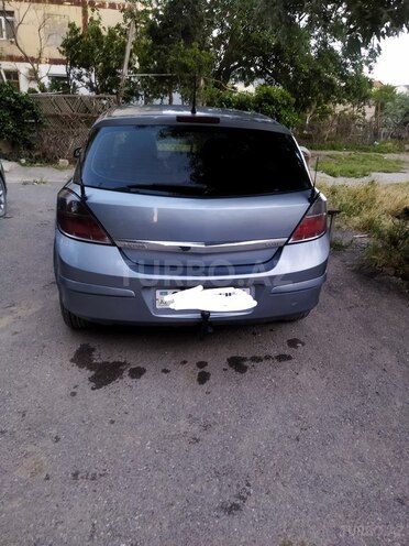 Opel Astra-2