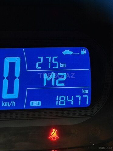 Chevrolet Cobalt-12