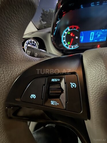 Chevrolet Cobalt-13