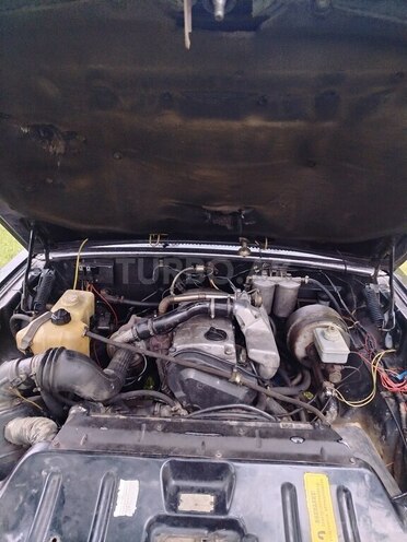 GAZ 3110 "Volga"-8