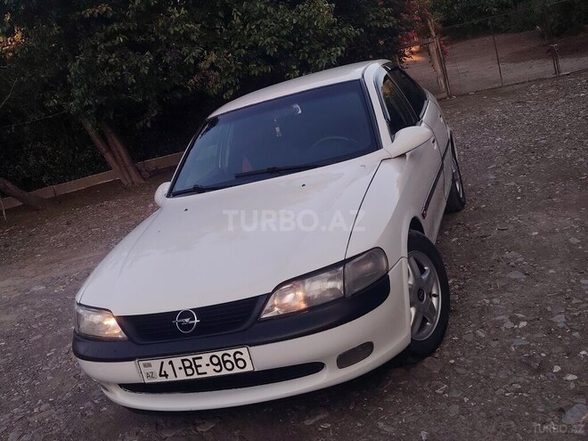 Opel Vectra-2
