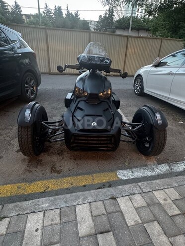 Can-Am Ryker-1