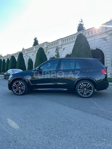 BMW X5 M-10
