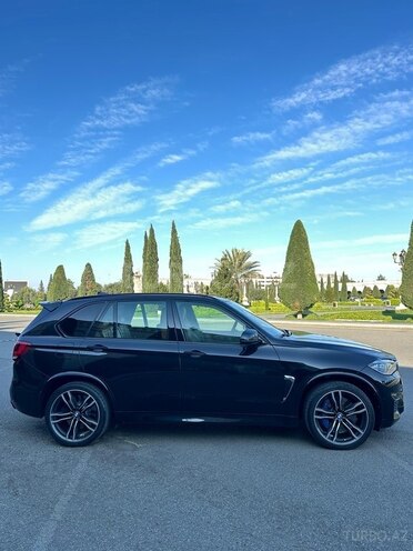 BMW X5 M-9