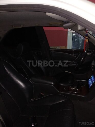 Mercedes E 220-5