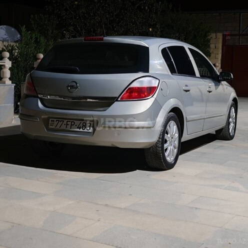 Opel Astra-3