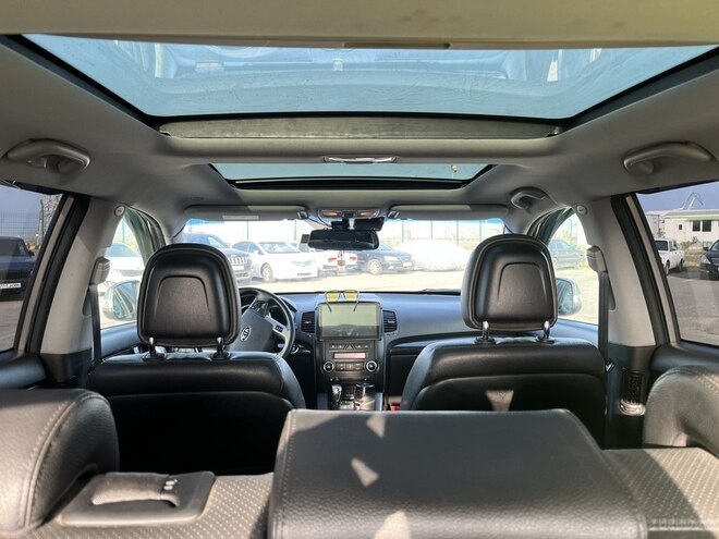 Kia Sorento-5